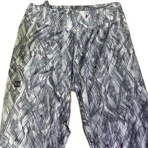 _Mec Leggings - Purple and Gray_ Size Medium